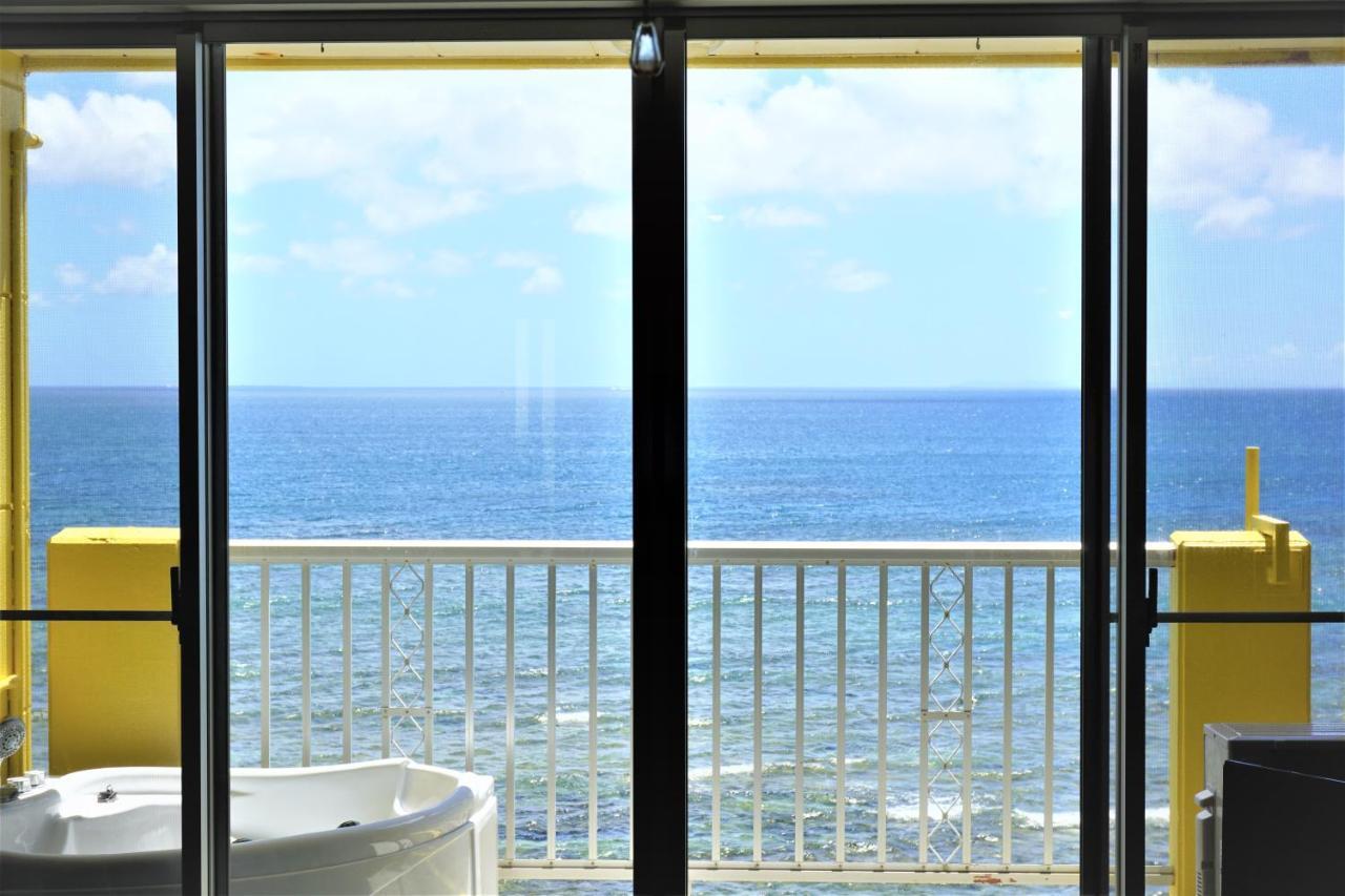 Okinawa Ocean Front Hotel Chatan Exterior photo
