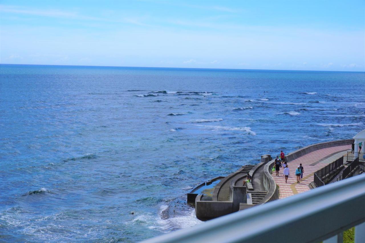 Okinawa Ocean Front Hotel Chatan Exterior photo